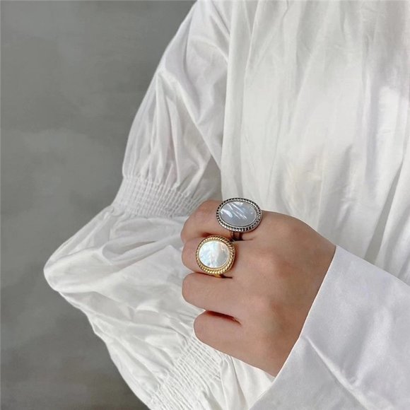 *925 Sterling Silver Oval Shell Adjustable Ring - Picture 8 of 12